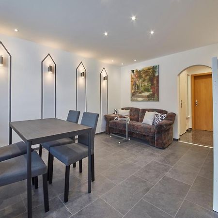 Appartement Skylight Σάαλμπαχ-Χίντεργκλεμ Εξωτερικό φωτογραφία